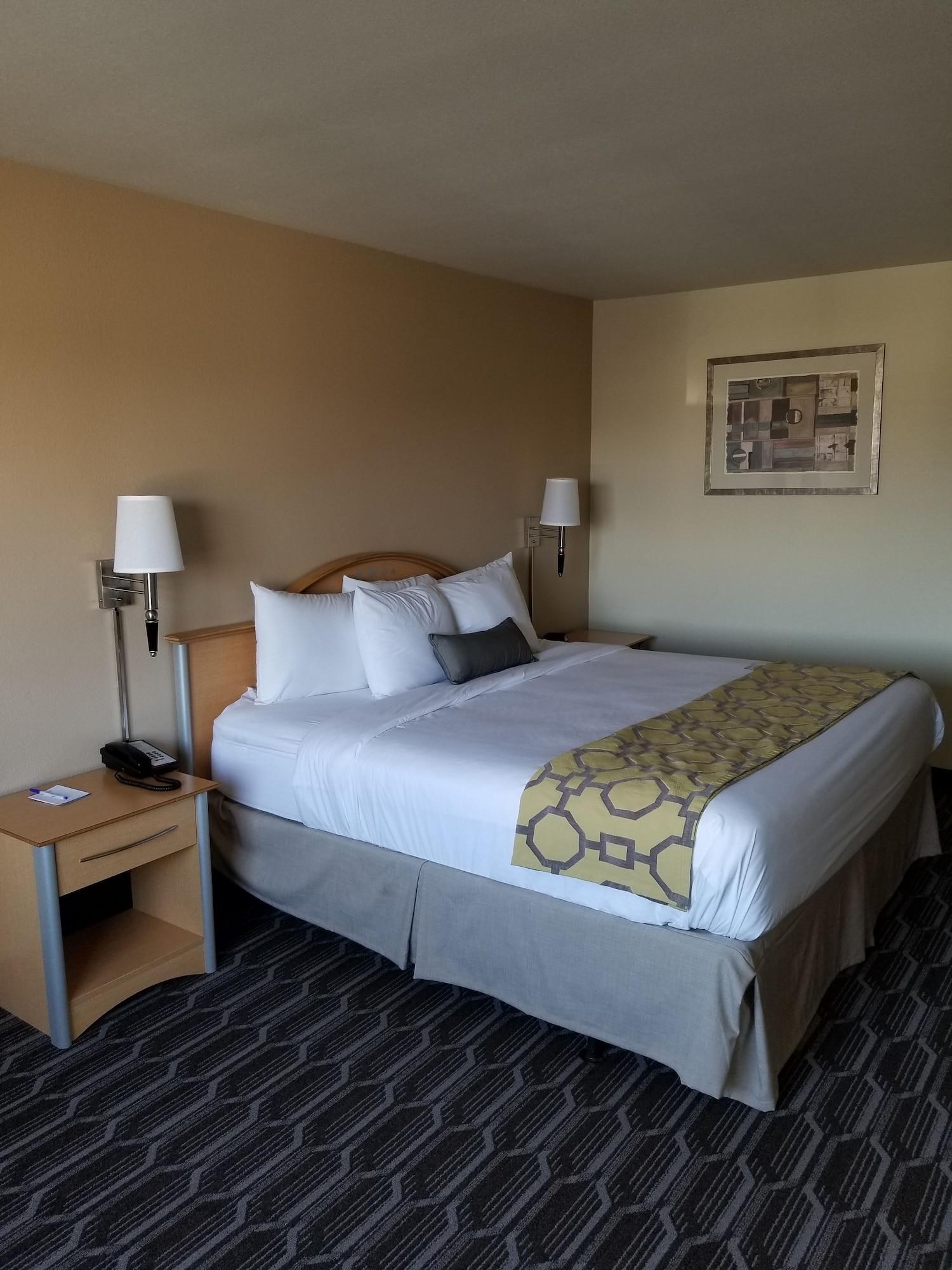 Hotel Baymont By Wyndham