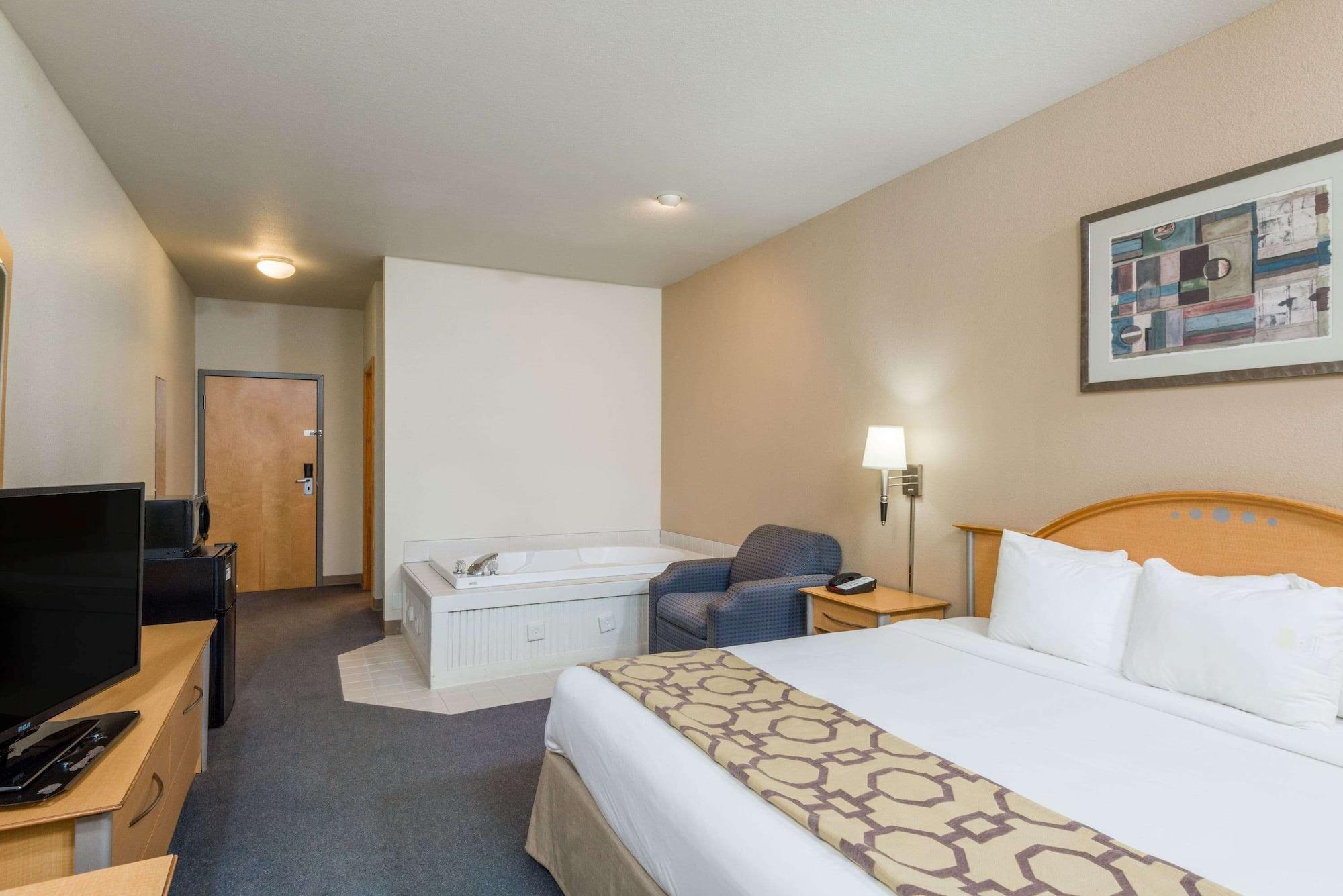 Baymont By Wyndham Noblesville