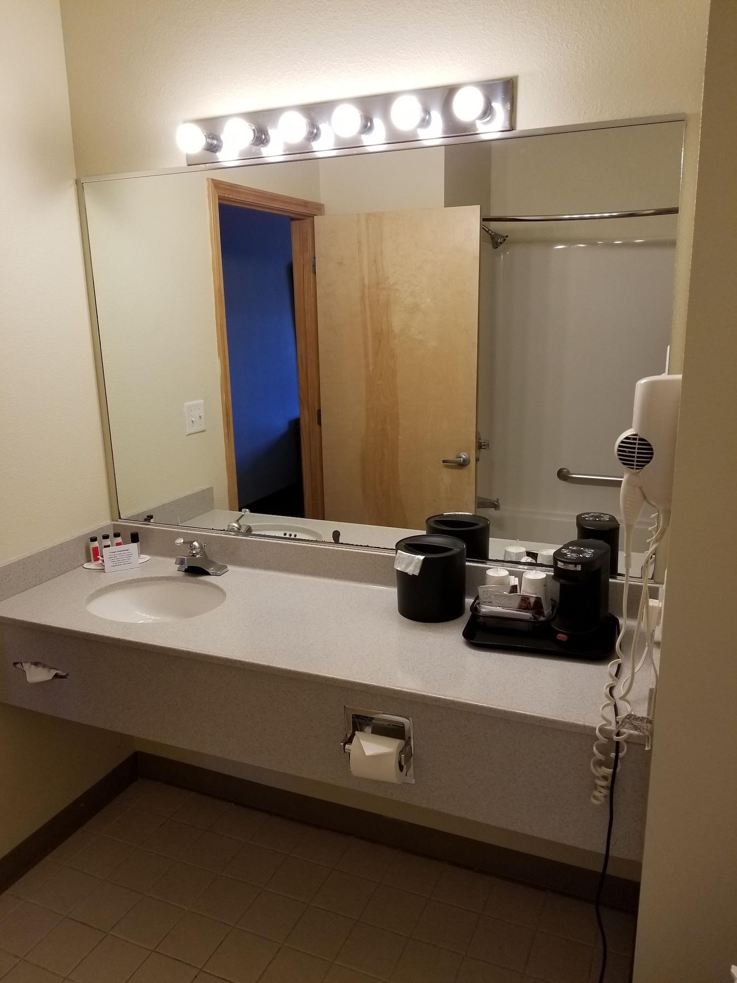 Baymont By Wyndham Noblesville