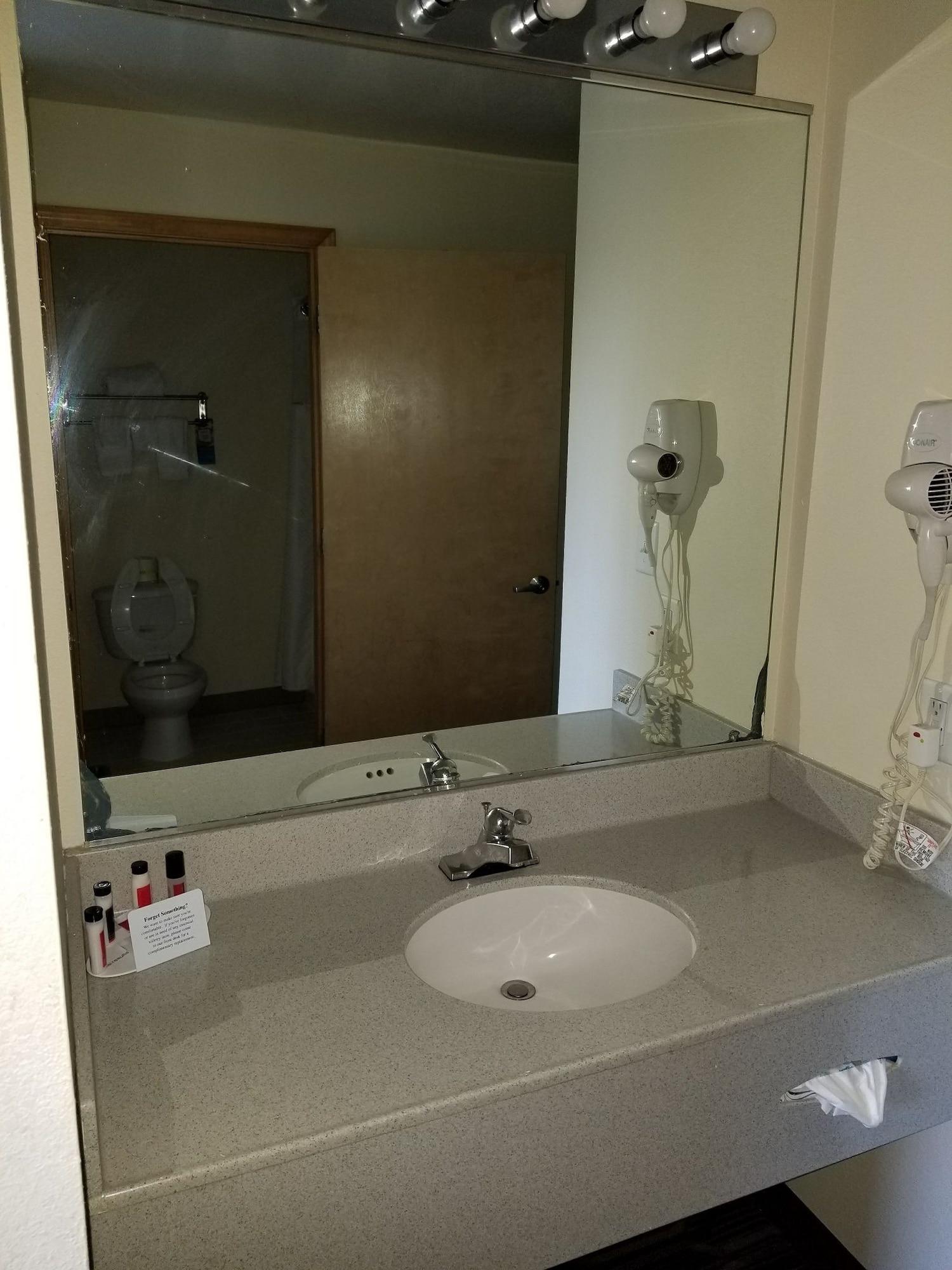 Baymont By Wyndham Hotel Noblesville