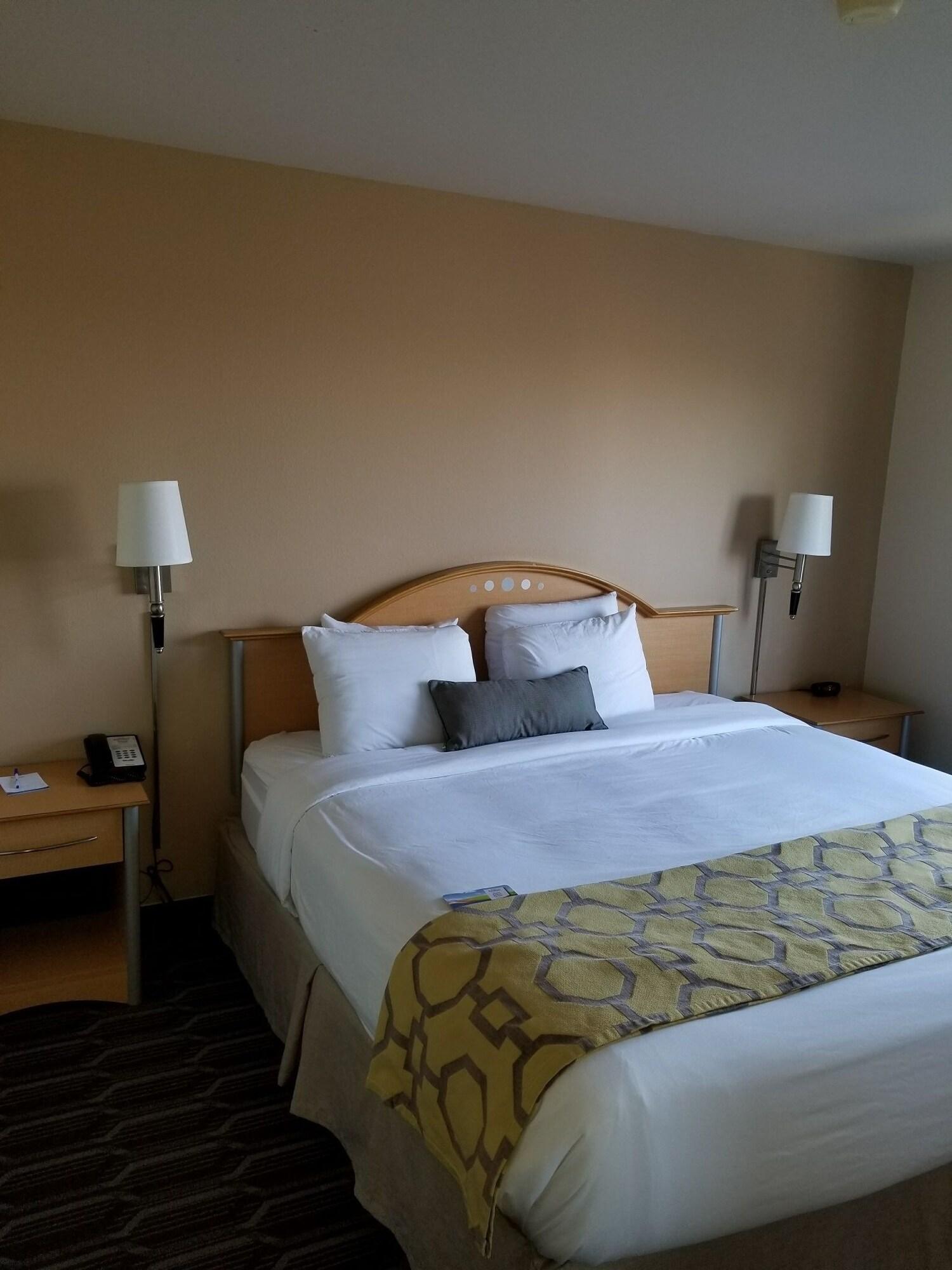 Baymont By Wyndham 2*