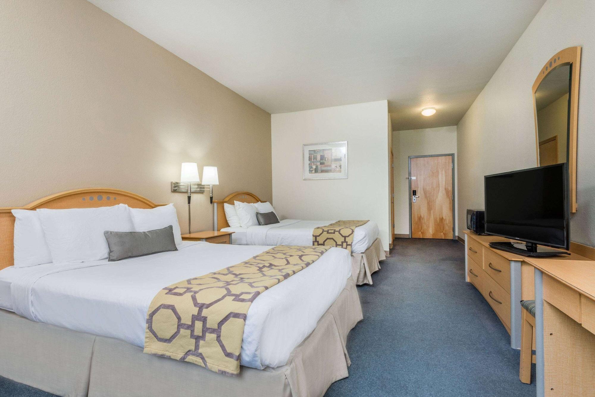 Hotel Baymont By Wyndham 2*